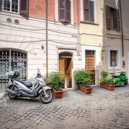Shabby Apartment @Trastevere-2